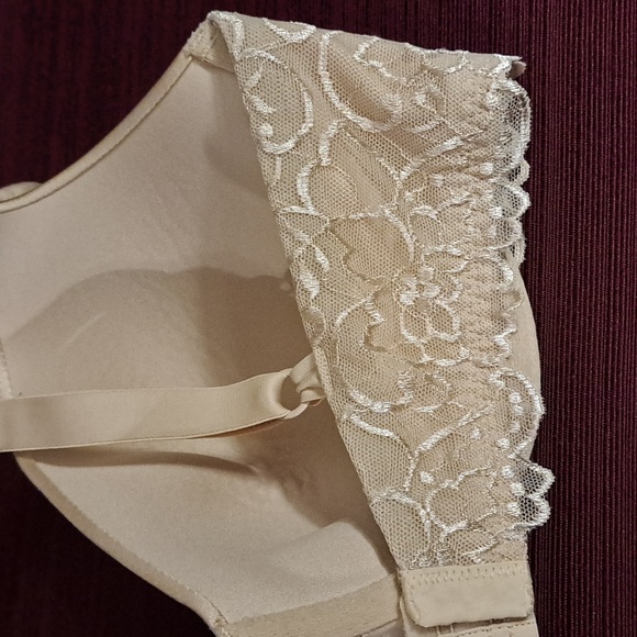 Self Expressions by Maidenform Underwire 38D Bra - Picture 3 of 8